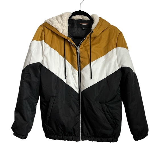 ambiance outerwear OVERSIZED PUFFER JACKET size M - Picture 7 of 8